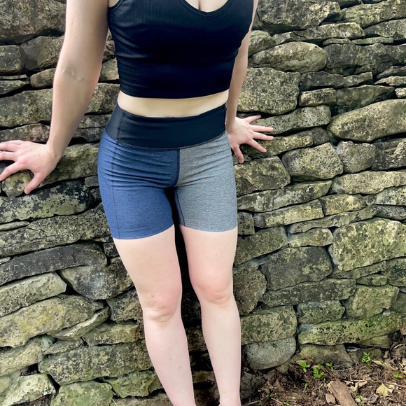 Outdoor Voices Warmup 5" Short - Colorblock (Blue, black, & grey) - Picture 3 of 10